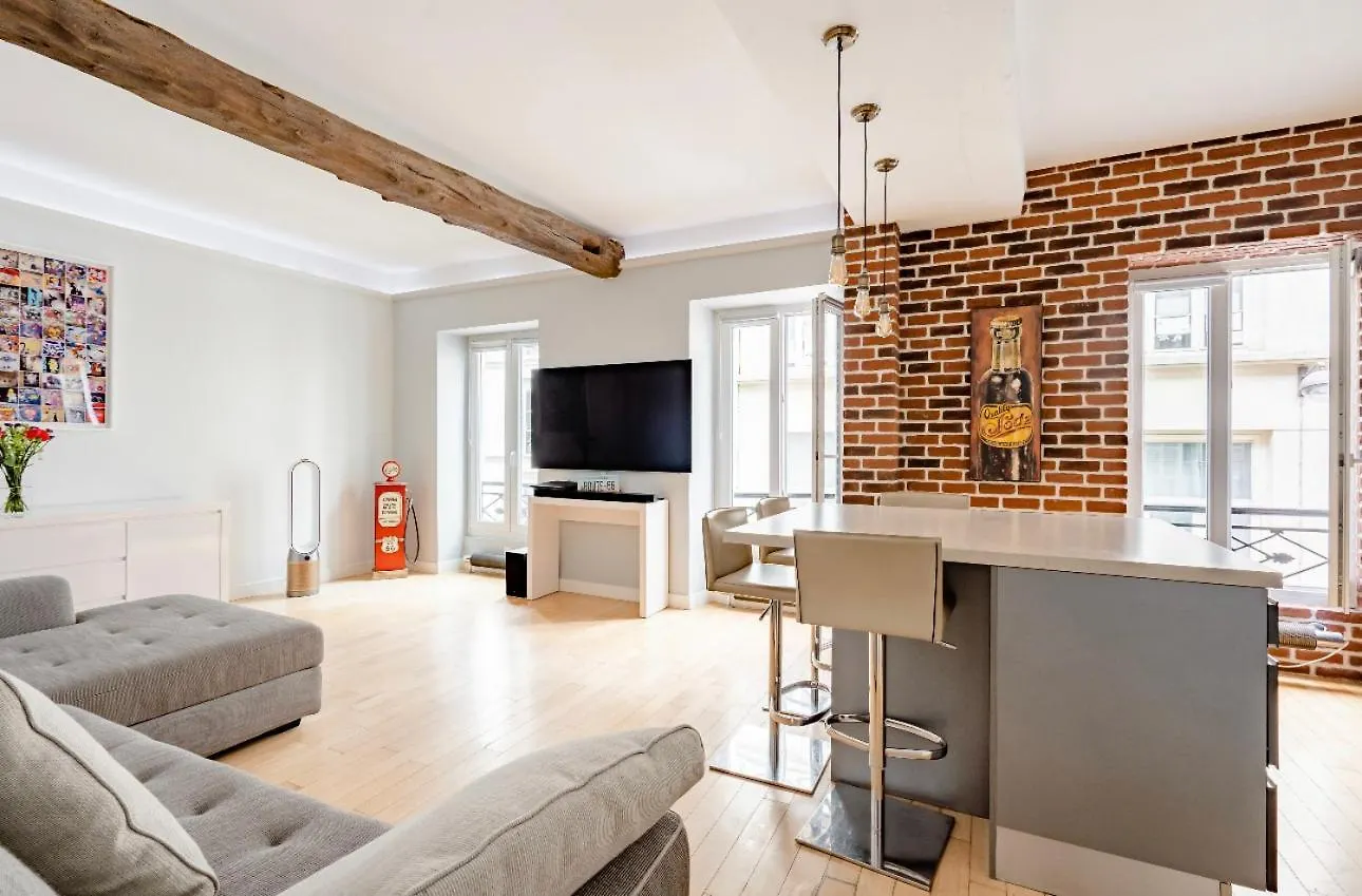 Stylish Place In Prime Location Homestay *